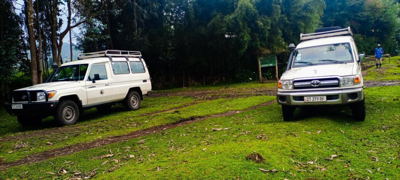 Under Volcanoes View Guest House Nyarugina Exterior foto
