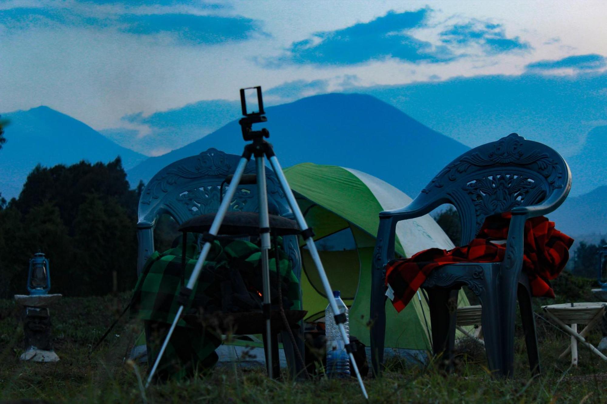 Under Volcanoes View Guest House Nyarugina Habitación foto